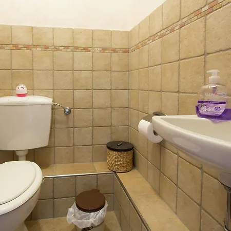 Apartment Haus Maria 1 *